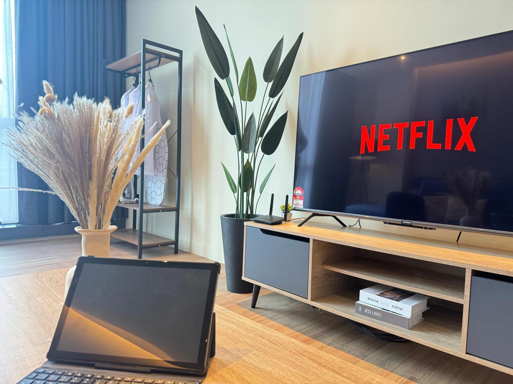 The Tinto Netflix Screen & Sleep - Bangsar South Mid Valley Куала-Лумпур Екстер'єр фото
